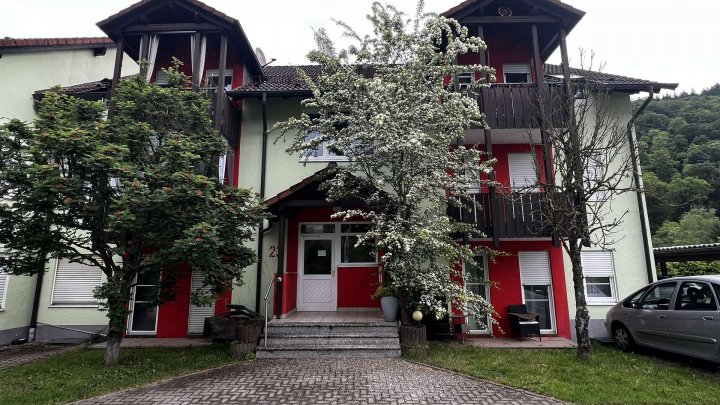 Zu vermieten: Gepflegte 2-Zimmer-Wohnung mit Blick ins Grüne