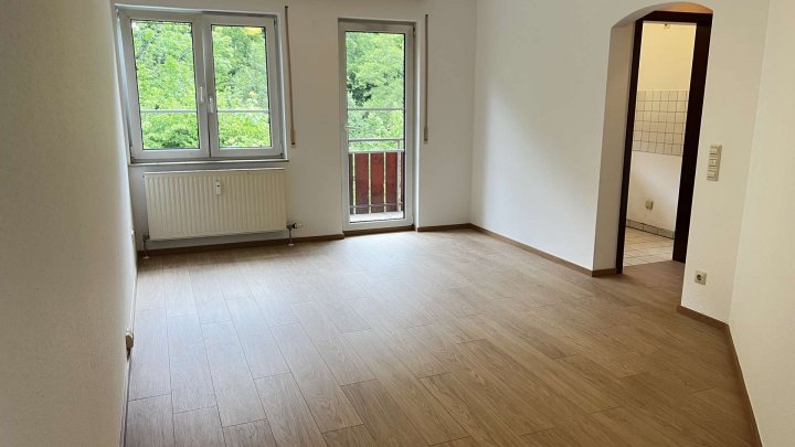 Zu vermieten: Gepflegte 2-Zimmer-Wohnung mit Blick ins Grüne