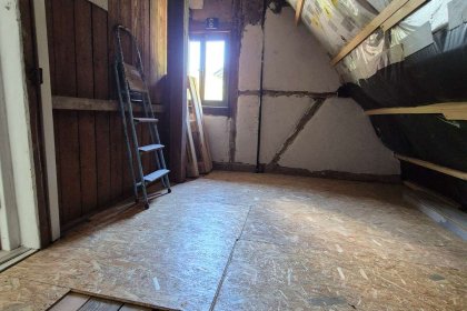 Spitzboden (nicht ausgebauter Teil)
