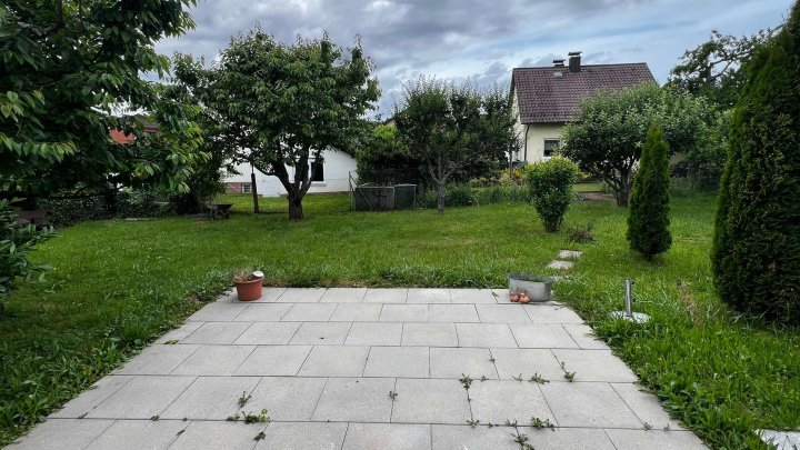 Zu vermieten: 1-Zimmer-Wohnung mit Terrasse