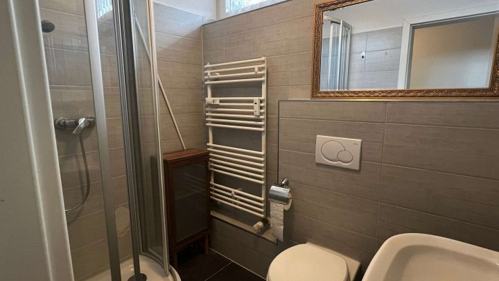 Zu vermieten: 1-Zimmer-Wohnung mit Terrasse