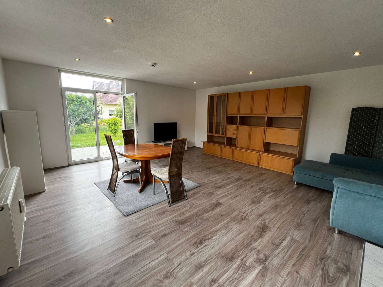 Zu vermieten: 1-Zimmer-Wohnung mit Terrasse - Foto 2