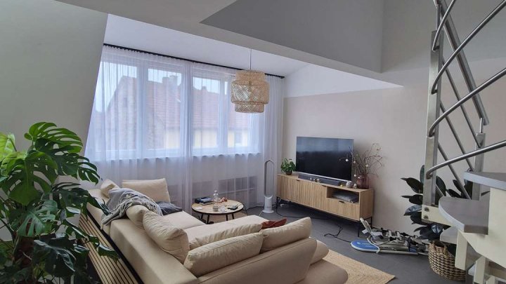 Soll es etwas Besonderes sein? 4-Zimmer Maisonette-Wohnung in Remchingen-Singen!