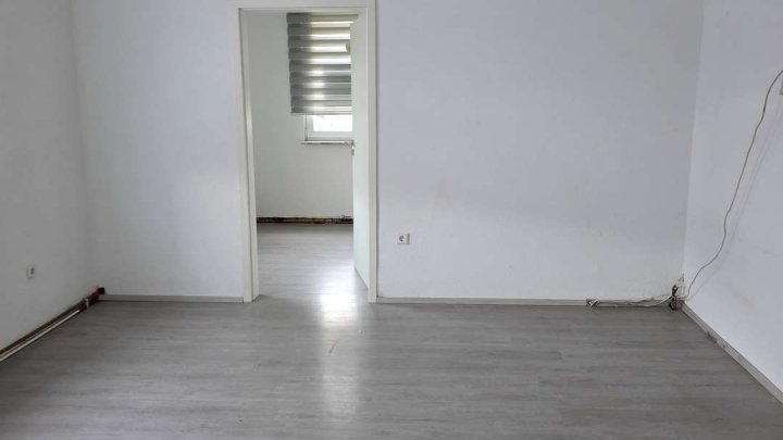 Renovierte 3-Zimmer Wohnung mit Garten in Neuenbürg