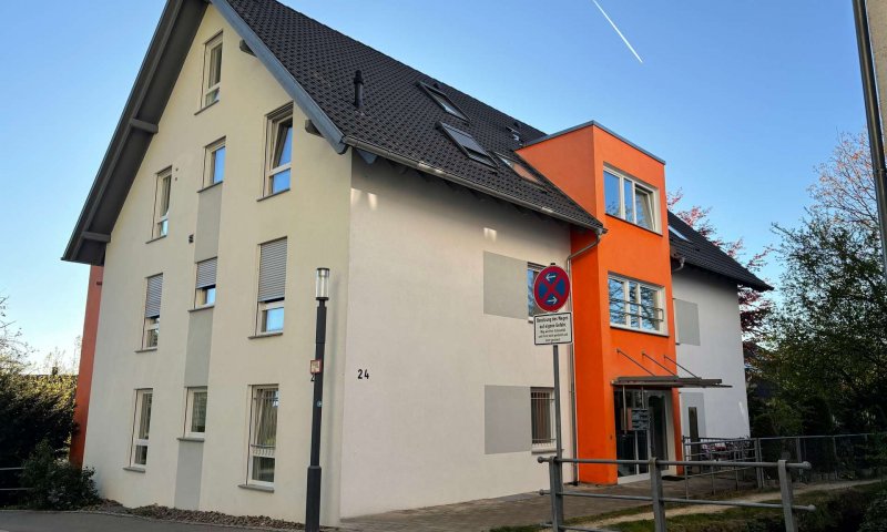 Helle 3-Zi-Whg mit Terrasse in toller Lage