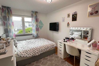 Kinderzimmer EG