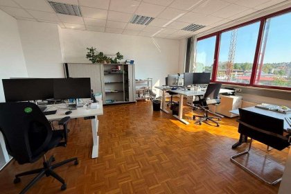 Büro 2. OG Büro- & Produktionsgebäude (GR 33)
