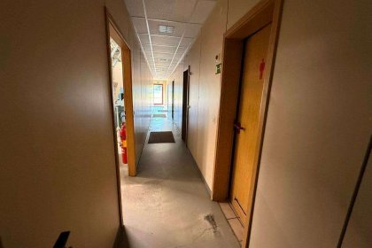 Flur in Produktionshalle (GR 8)