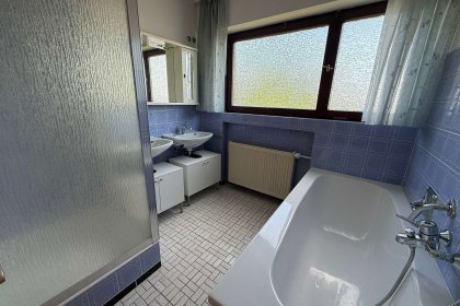 Badezimmer 1.OG