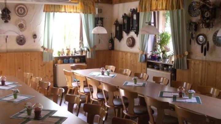 Kapitalanleger aufgepasst! Wohn und Geschäftshaus mit 6,5 % Rendite zu verkaufen!
