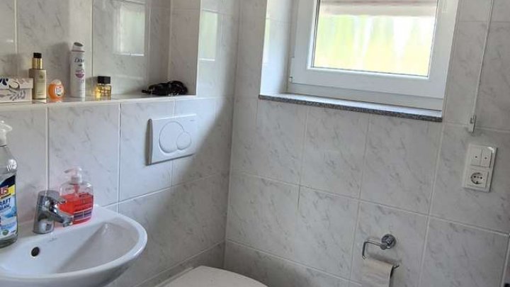 Hochwertige & moderne Doppelhaushälfte in Bestlage von Pforzheim zu verkaufen!