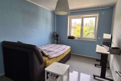 Schlafzimmer 2 OG