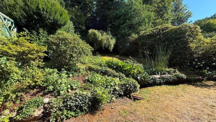 Viel Platz, viele Möglichkeiten – Doppelhaushälfte mit wunderschönem Garten & Ausbaupotenzial