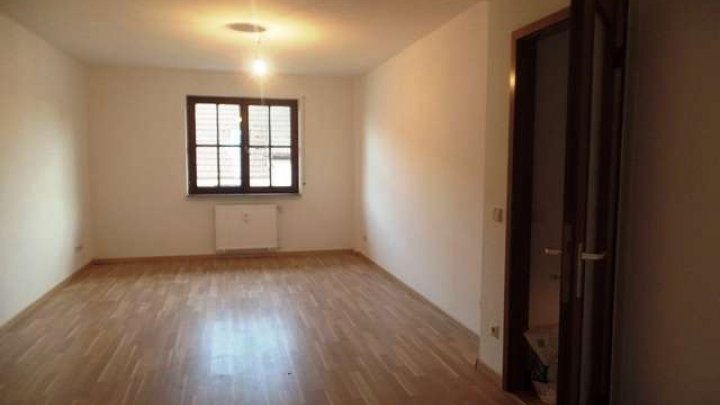 2,5 Zimmer mit TG-Stellplatz in Eutingen zu vermieten