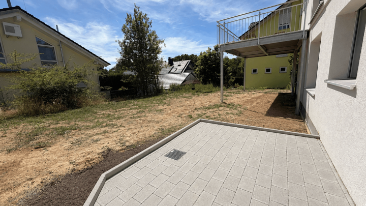 Ruhe, Terrasse, Neubau — Ihr neues Zuhause in Kieselbronn