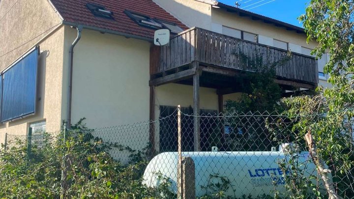 Freistehendes Mehrfamilienhaus - Attraktive Kapitalanlage  mit Ausbaupotential