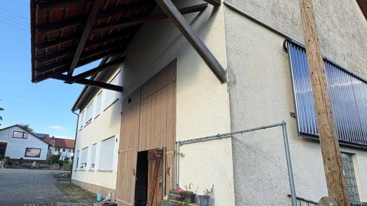 Freistehendes Mehrfamilienhaus - Attraktive Kapitalanlage  mit Ausbaupotential