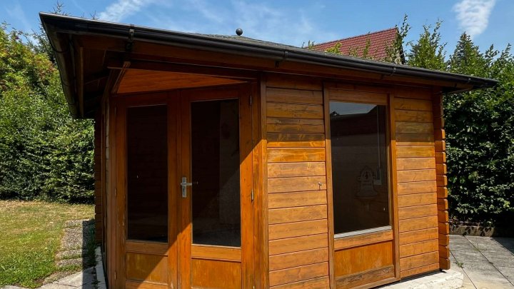 Traumhaus für Nichtträumer- mit großem Garten -mit Doppelgarage- in fantastischer Lage.