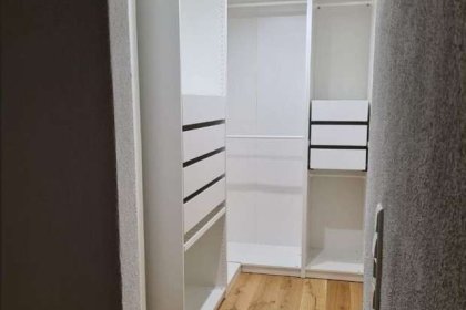 begehbarer Kleiderschrank