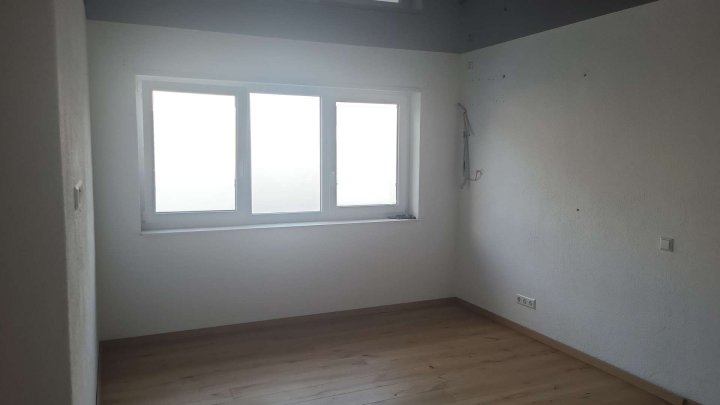 ***Fast am Ziel*** Freistehendes Einfamilienhaus zum individuellen Fertigstellen