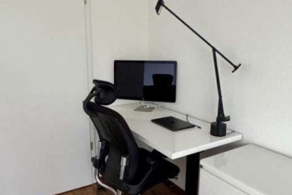 Arbeitsplatz im Schlafzimmer