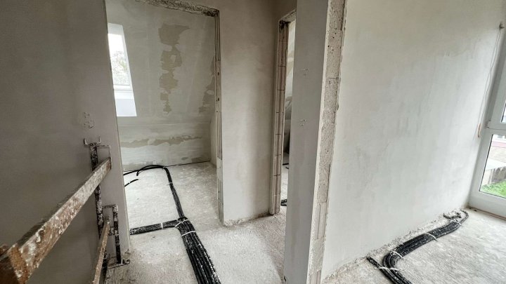 Ihr Zuhause. Ihr Stil.  – Reihenhaus zum Selbstausbau oder Fertigstellenlassen in Kleinvillars