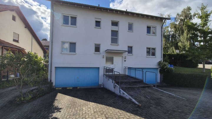 2 Zimmer- DG-Wohnung in Königsbach-Stein (OT Stein) in Feldrandnähe zu vermieten!