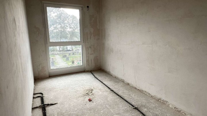 Ihr Zuhause. Ihr Stil.  – Reihenmittelhaus zum Selbstausbau oder Fertigstellenlassen in Kleinvillars