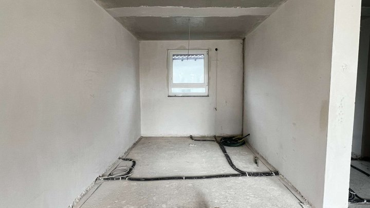 Ihr Zuhause. Ihr Stil.  – Reihenmittelhaus zum Selbstausbau oder Fertigstellenlassen in Kleinvillars