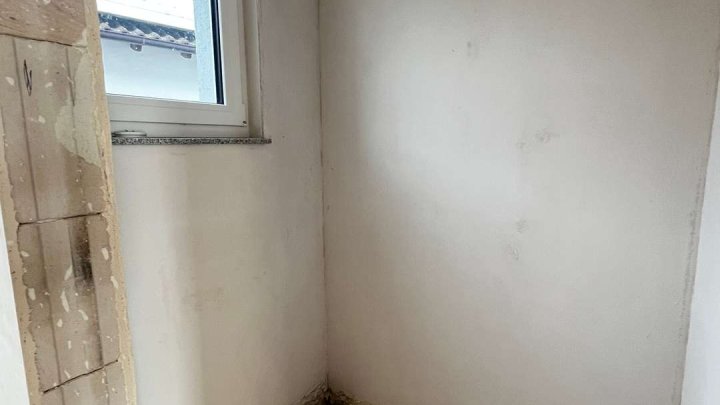 Ihr Zuhause. Ihr Stil.  – Reihenmittelhaus zum Selbstausbau oder Fertigstellenlassen in Kleinvillars