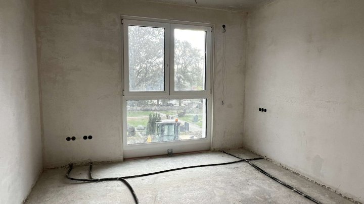 Ihr Zuhause. Ihr Stil.  – Reihenendhaus zum Selbstausbau oder Fertigstellenlassen in Kleinvillars