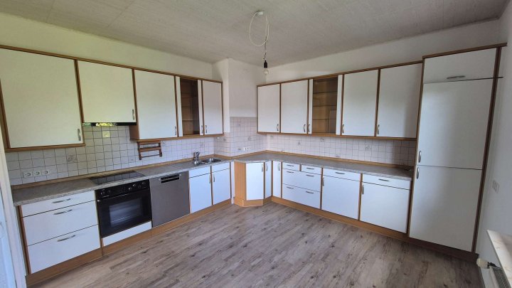 Wohnen mit Charakter – attraktive 3-Zimmerwohnung sucht neue Mieter, 2. OG, kein Aufzug