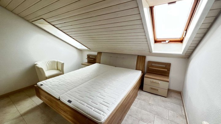 Klein, fein und möbliert – Ihr neues Zuhause in Niefern