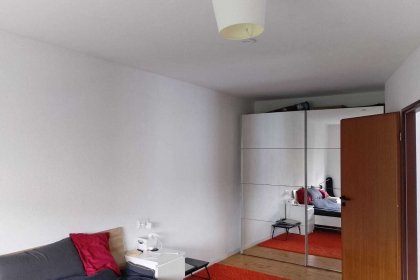 gr. Schlafzimmer 1.OG (Ans 2)