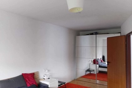 gr. Schlafzimmer 1.OG (Ans 2)