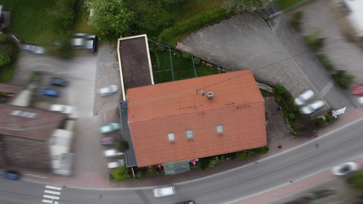 Großes, schönes Haus mit Blick auf die Schwarzwaldberge im Heidelbeerdorf Enzklösterle