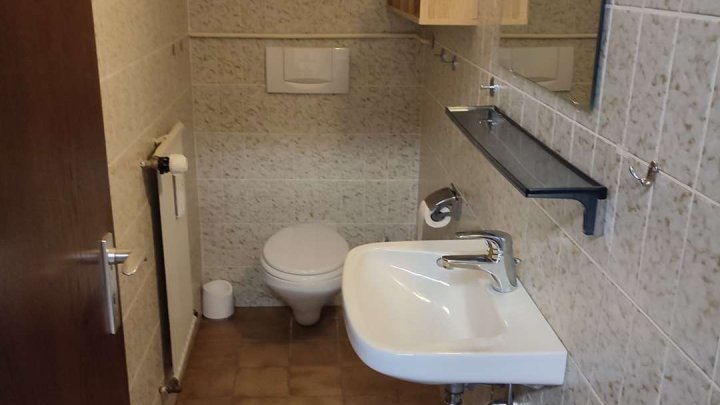 Große 3 Zimmer Whg. mit schönem Blick auf die Enz