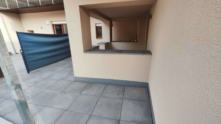 ***Exclusive Wohneinheit mit Garage und Stellplatz***