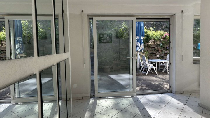 1-Fam Haus mit Einliegerwohnung * Naturnah wohnen mit Platz für die ganze Familie + Pflegekraft