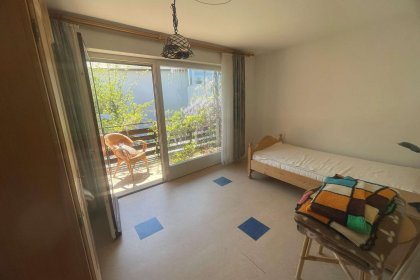 OG Zimmer 2 mit Balkonzugang