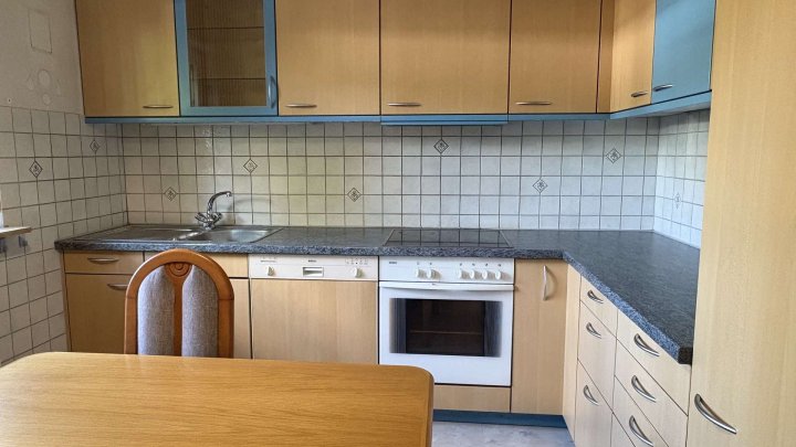 Reiheneckhaus in Orschel-Hagen mit Stellplatz