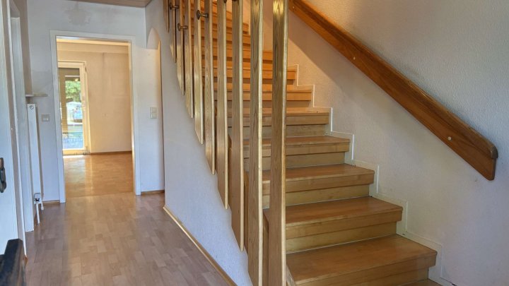 Willkommen in Orschel-Hagen - Reiheneckhaus, Garten, Balkon und Stellplatz