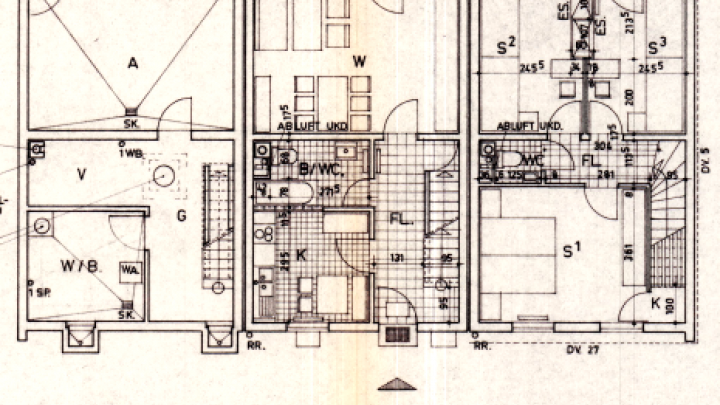 Reiheneckhaus in Orschel-Hagen mit Stellplatz