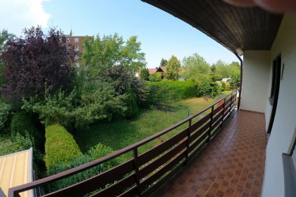 Zugang ü. Schlafzi. a. Balkon