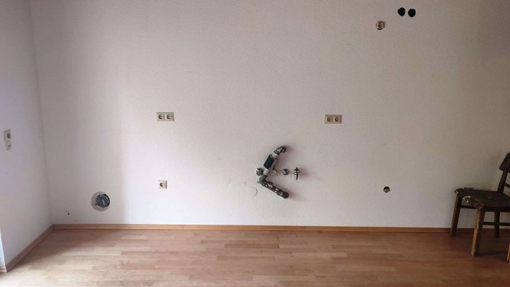 Ruhige, schöne 2,5 Zimmer Whg in Kieselbronn mit Terrasse