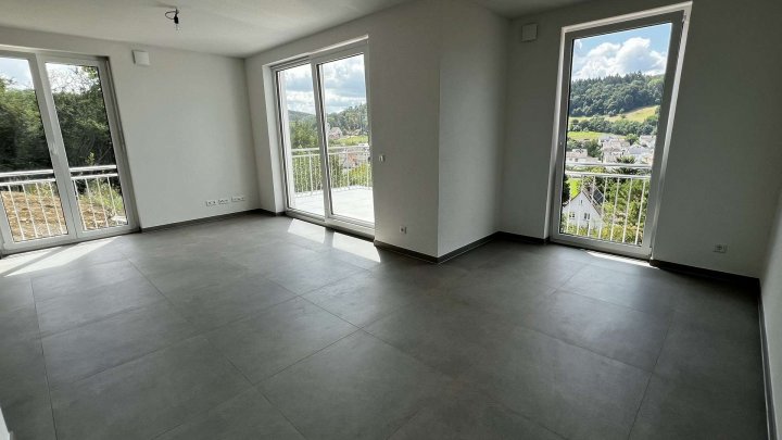 Neubau Doppelhaushälfte mit Panorama-Aussicht in Stein zu verkaufen!