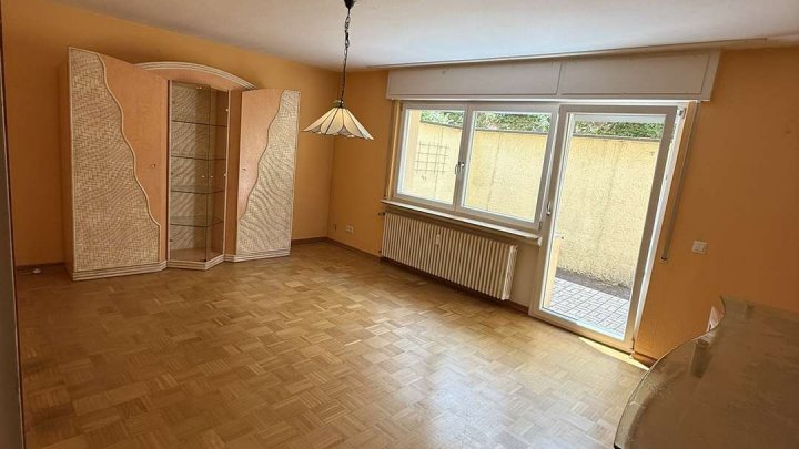 Sensationelle Gelegenheit für große Familien oder Mehrgenerationenhaushalte mit Handwerksgeschick!