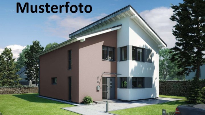 Eines der letzten Grundstücke im Neubaugebiet