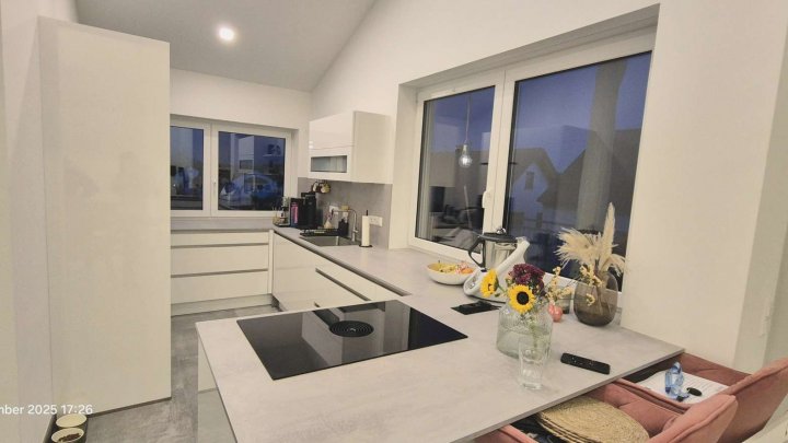 exklusive 3 Zimmer Dachgeschosswohnung in Ittersbach (Bj. 2020)