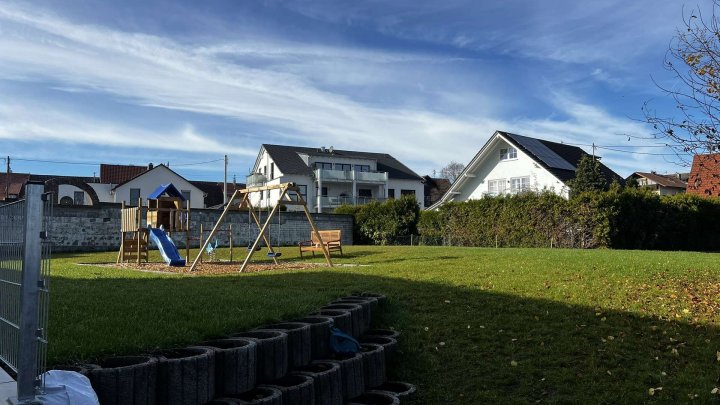 exklusive 3 Zimmer Dachgeschosswohnung in Ittersbach (Bj. 2020)